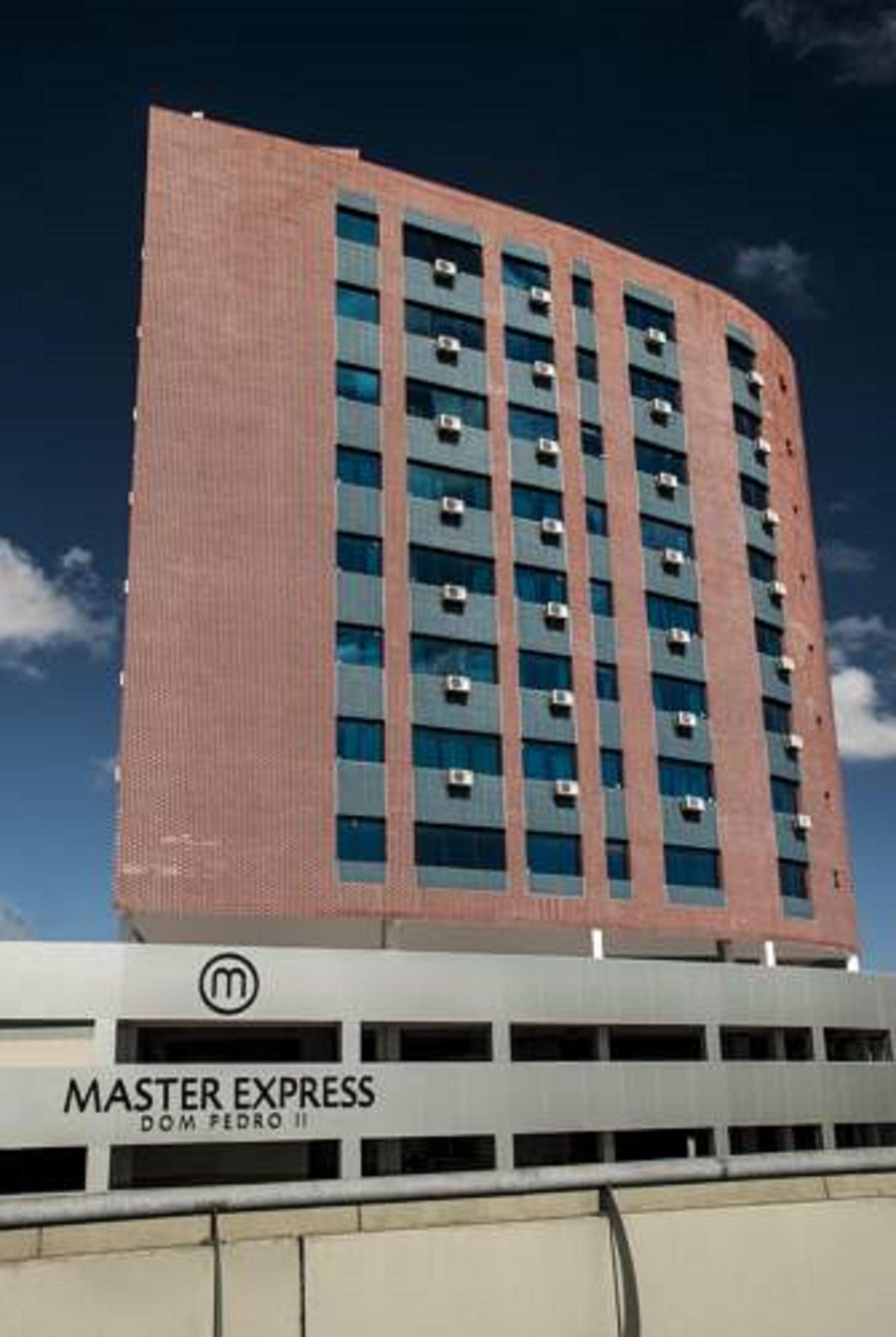 Master Express Dom Pedro II - Proximo Ao Consulado Americano E Aeroporto Порту-Алегри Экстерьер фото